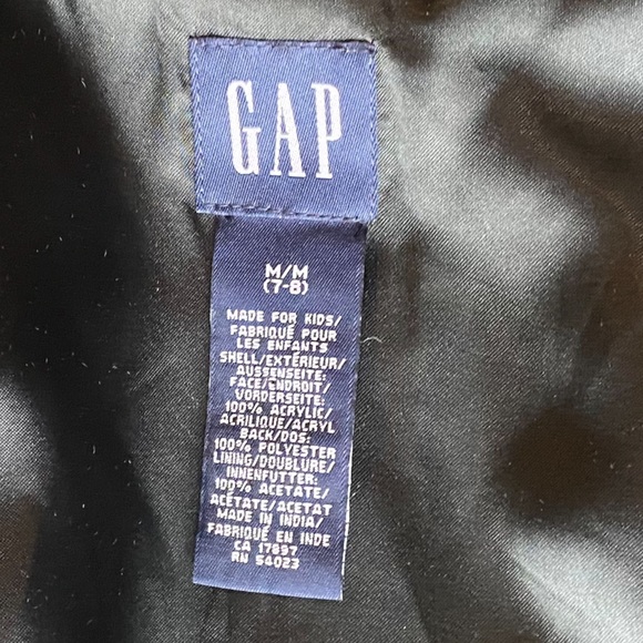 GAP | Faux Fur Crop Zip Front Kids Jacket - Picture 3 of 8